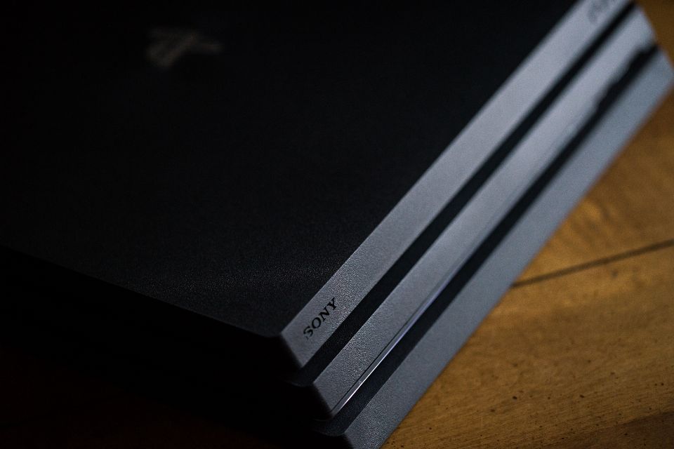 Playstation 4: Firmware-Update 9.03 steht zum Herunterladen bereit